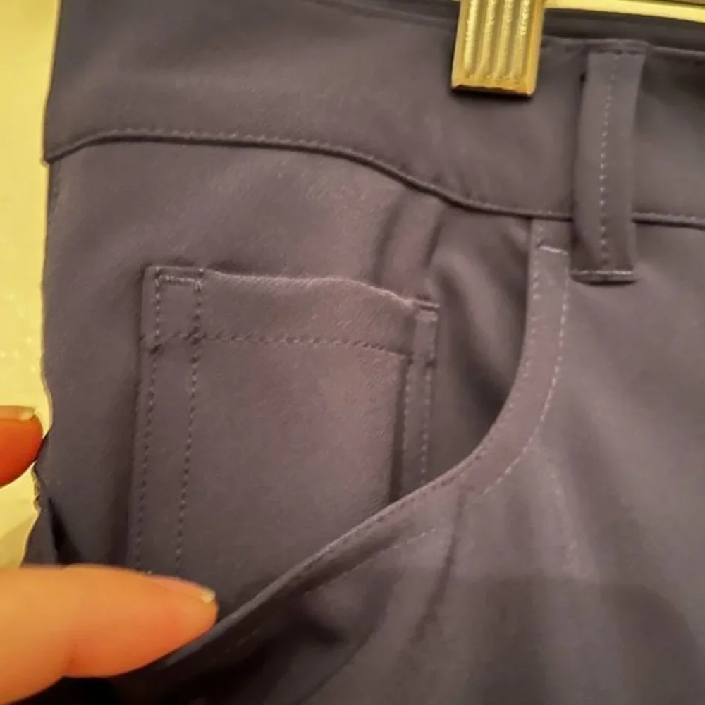 DKNY Navy Pants – New With Tags‎ – Size 12
